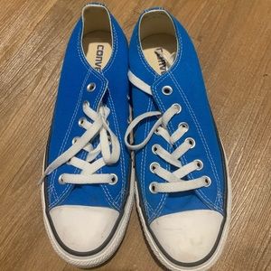 Women’s Blue Converse